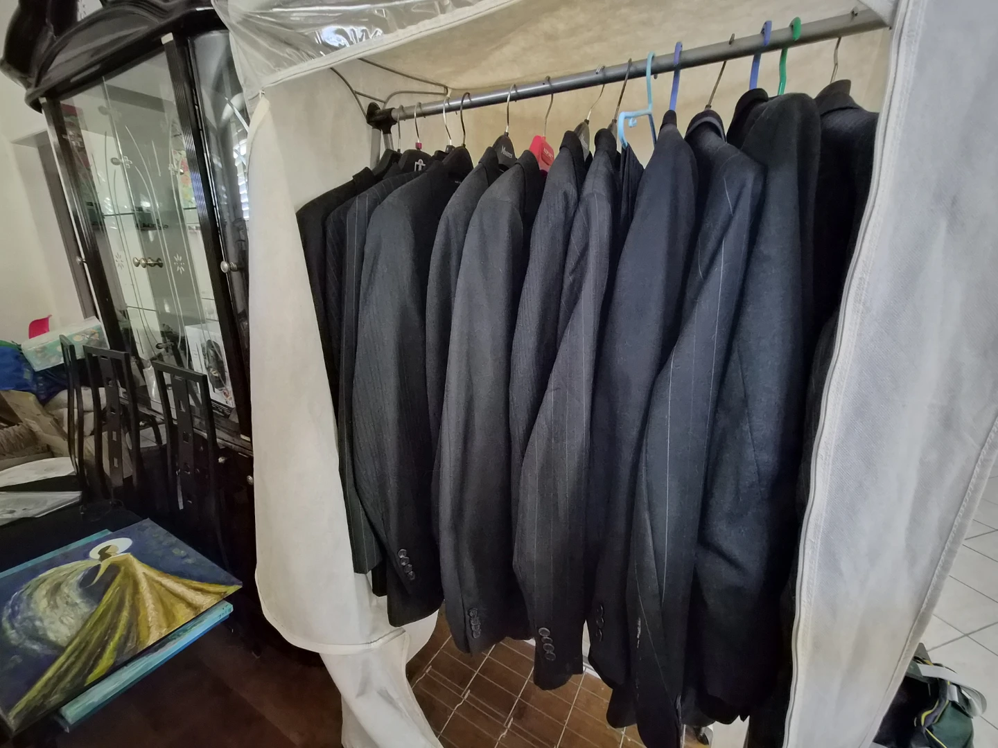 Assorted Men's Dress suit