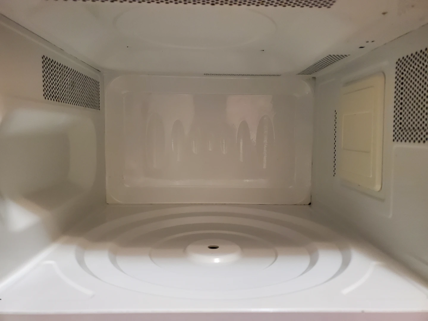KitchenAid Countertop Microwave - photo 3