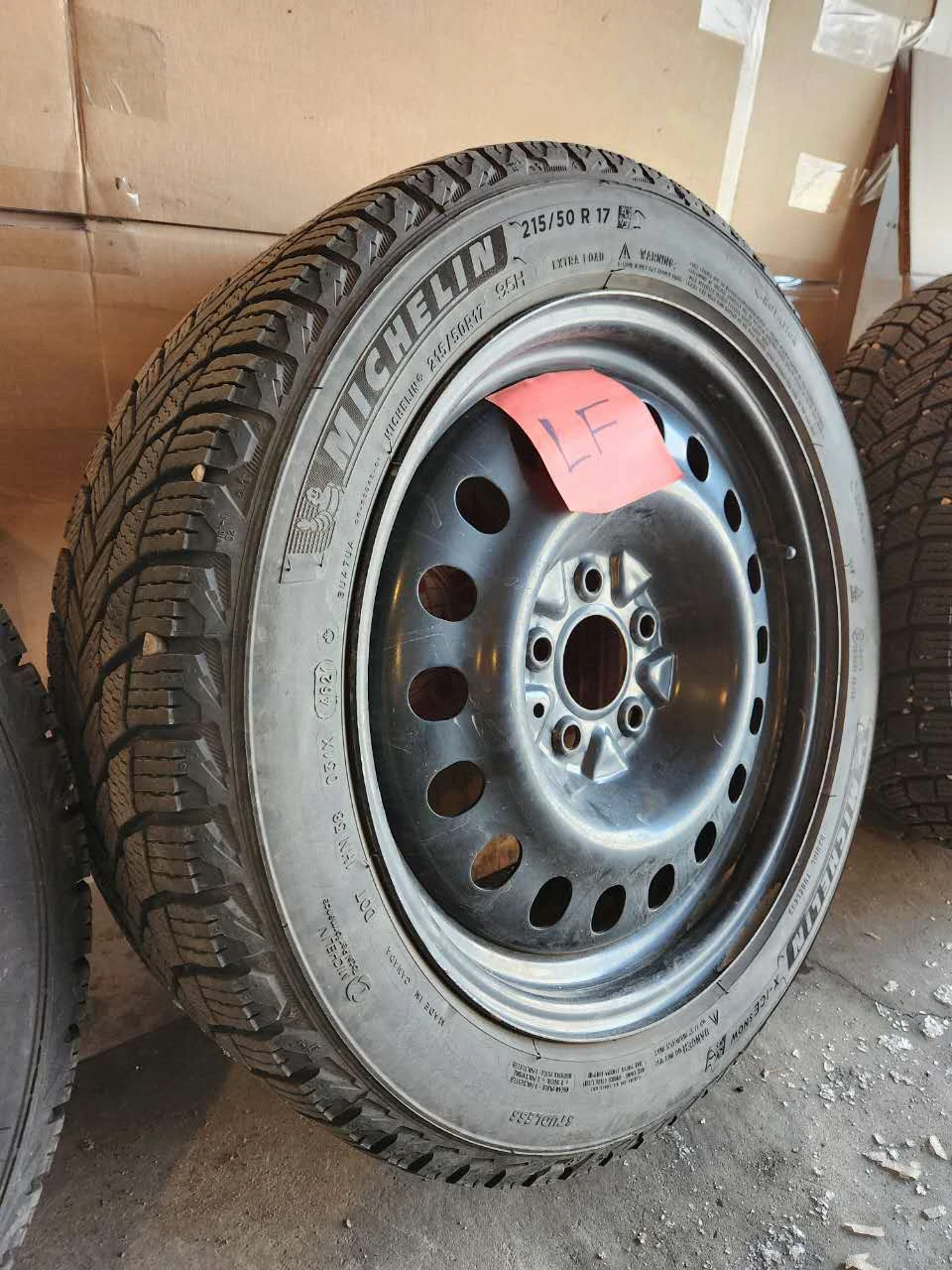 Set of 4 Michelin X-Ice Snow Tires with Rims - photo 4