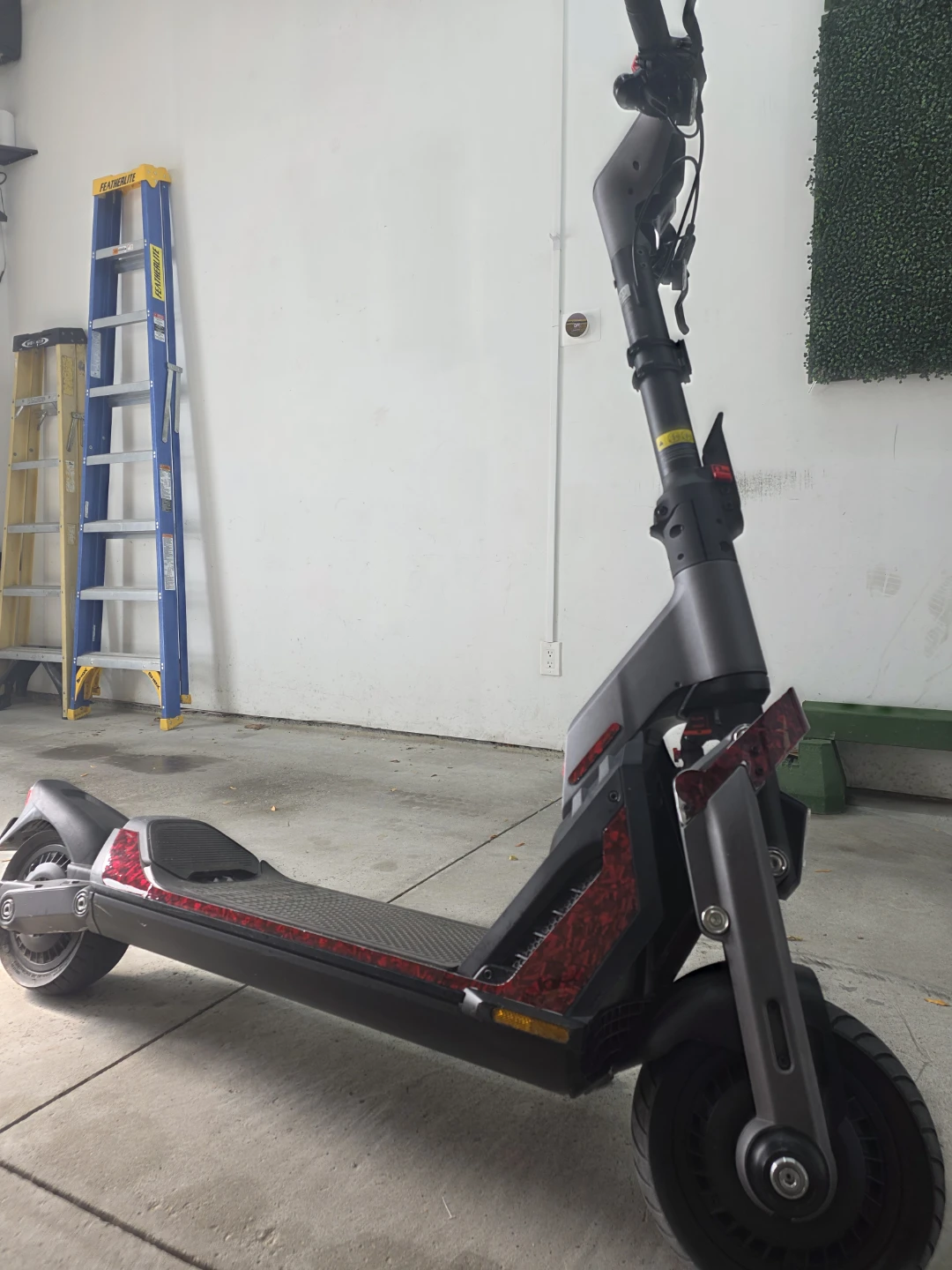 Segway gt1 superscooter