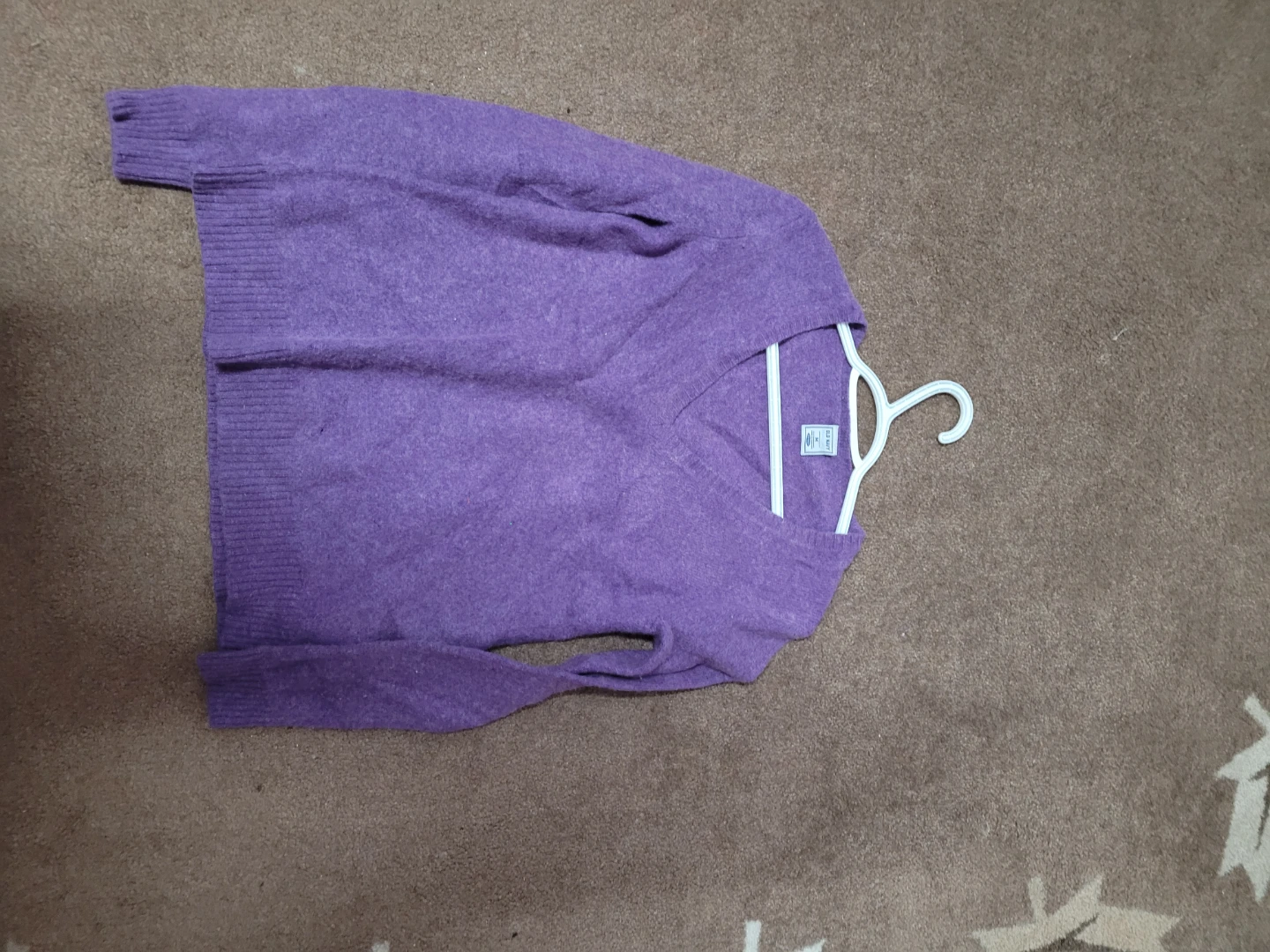 Old Navy Maternity V-Neck Sweater