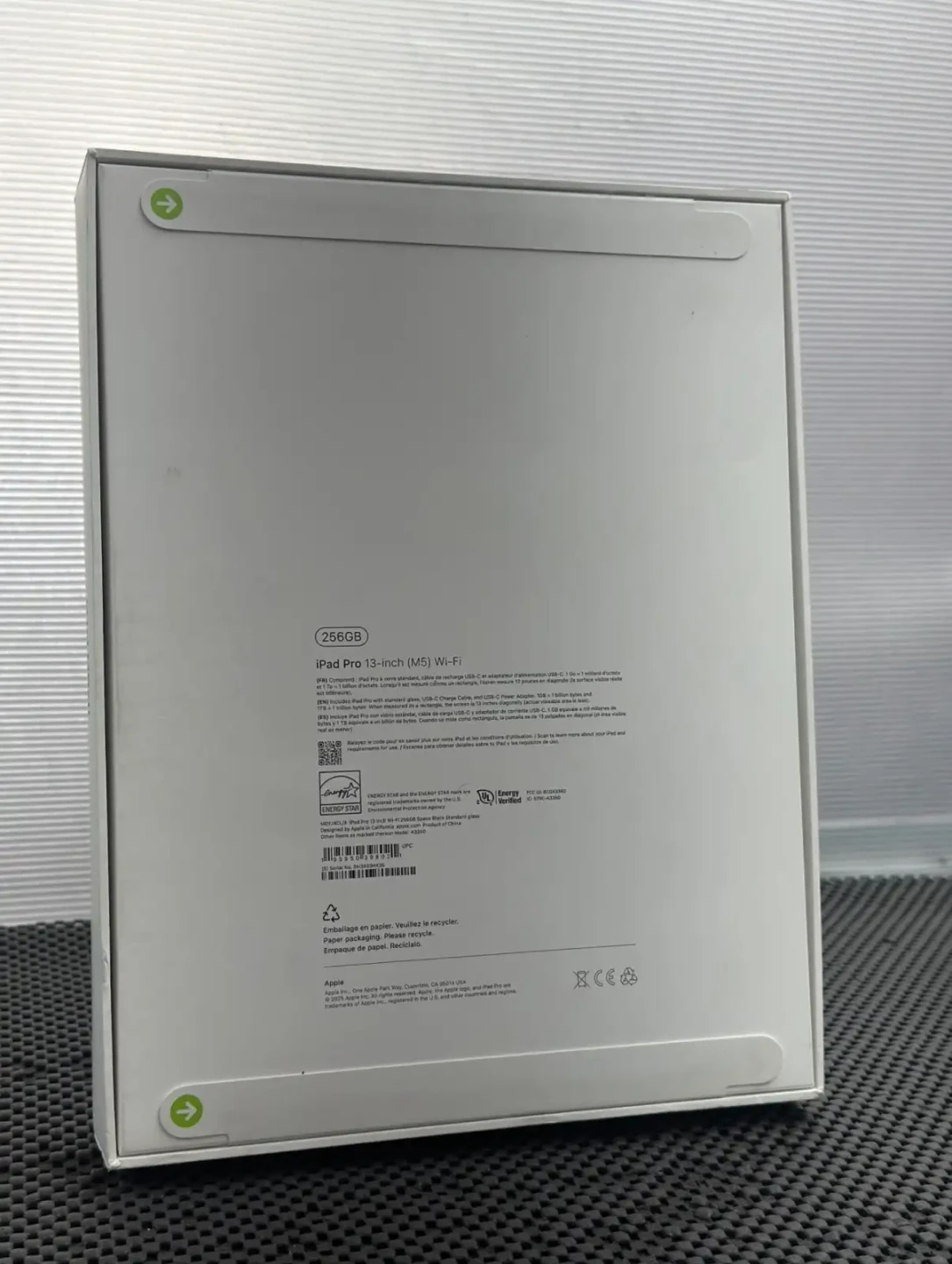 Apple iPad Pro 13-inch (M5) 256GB Wi-Fi