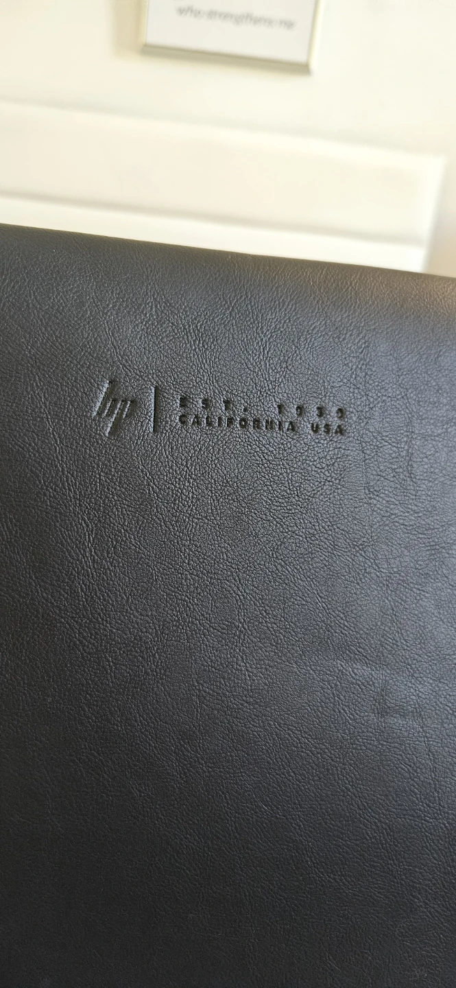 HP genuine leather laptop sleeve case 9x13" - photo 3