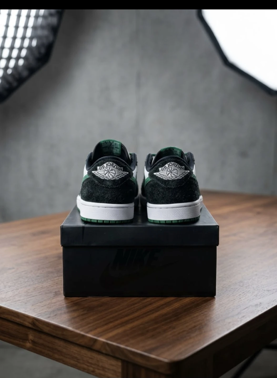Nike Air Jordan 1 Low OG Pine Green - photo 3