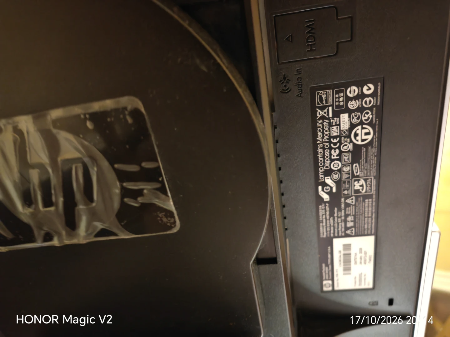 HP w2207h 22-inch Widescreen Monitor - photo 3