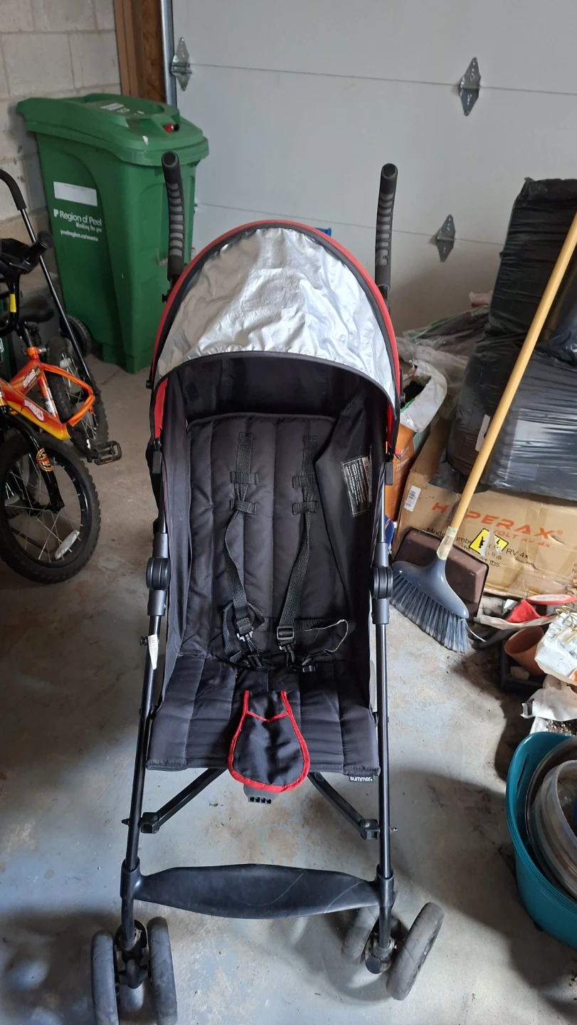 Summer Infant 3D Lite Lightweight Stroller