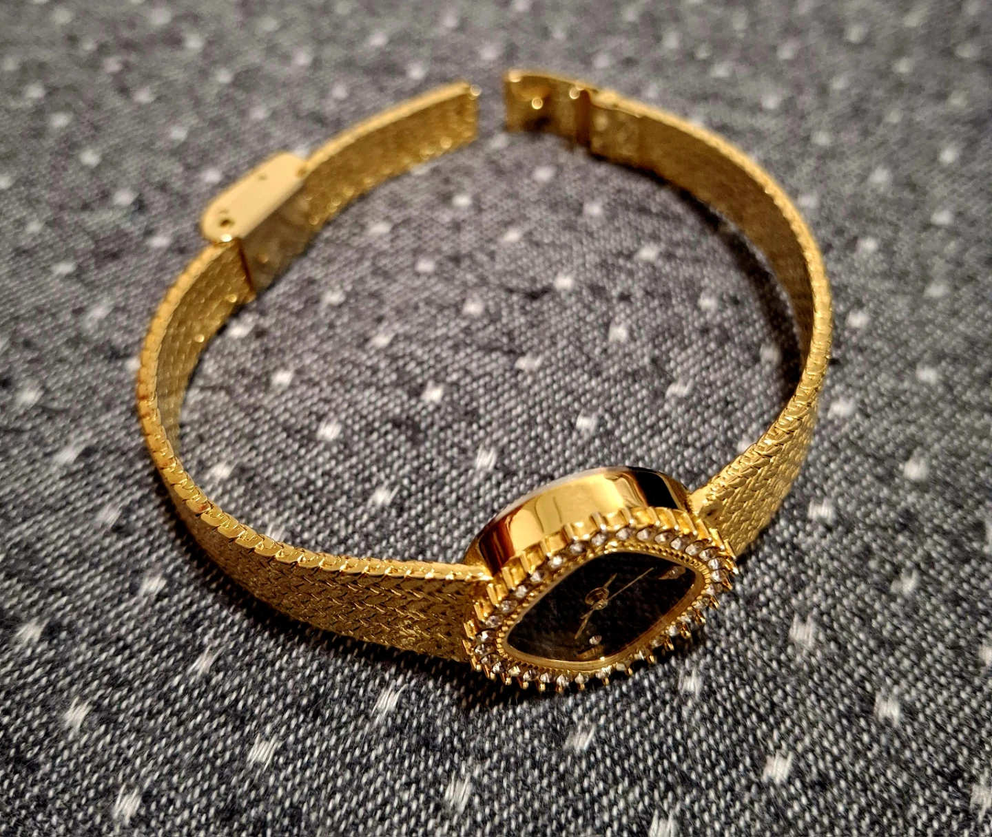 Gold-tone Ladies Quartz Watch - photo 2