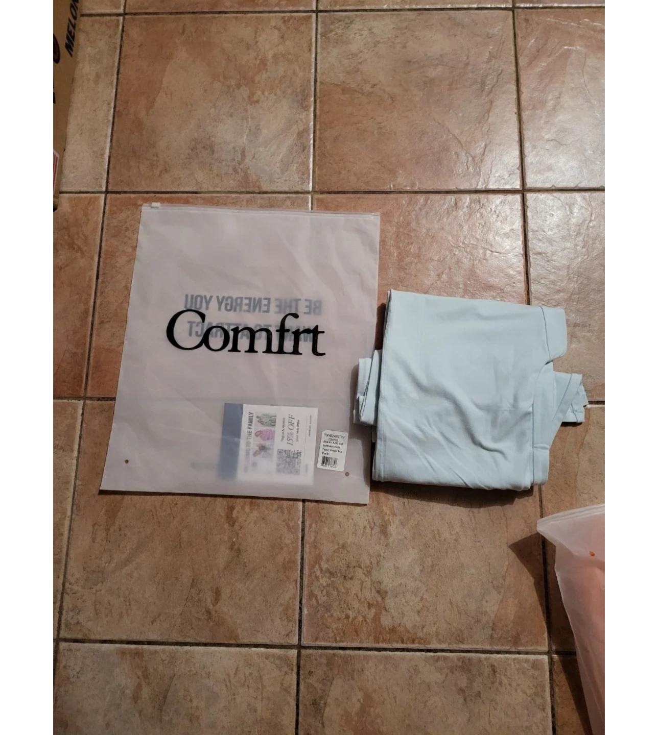 Comfrt petal peach shade hoodie & baby blue sweatpants - photo 4