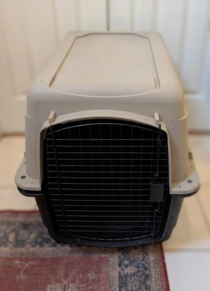 Large Kennel Dog Carrier
