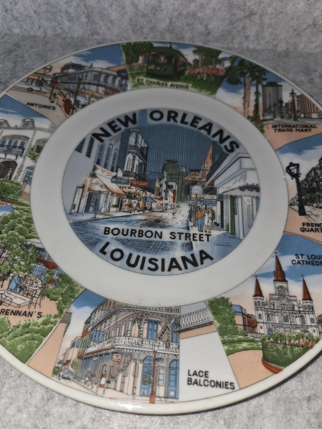 New Orleans Bourbon Street Decorative Plate - photo 2