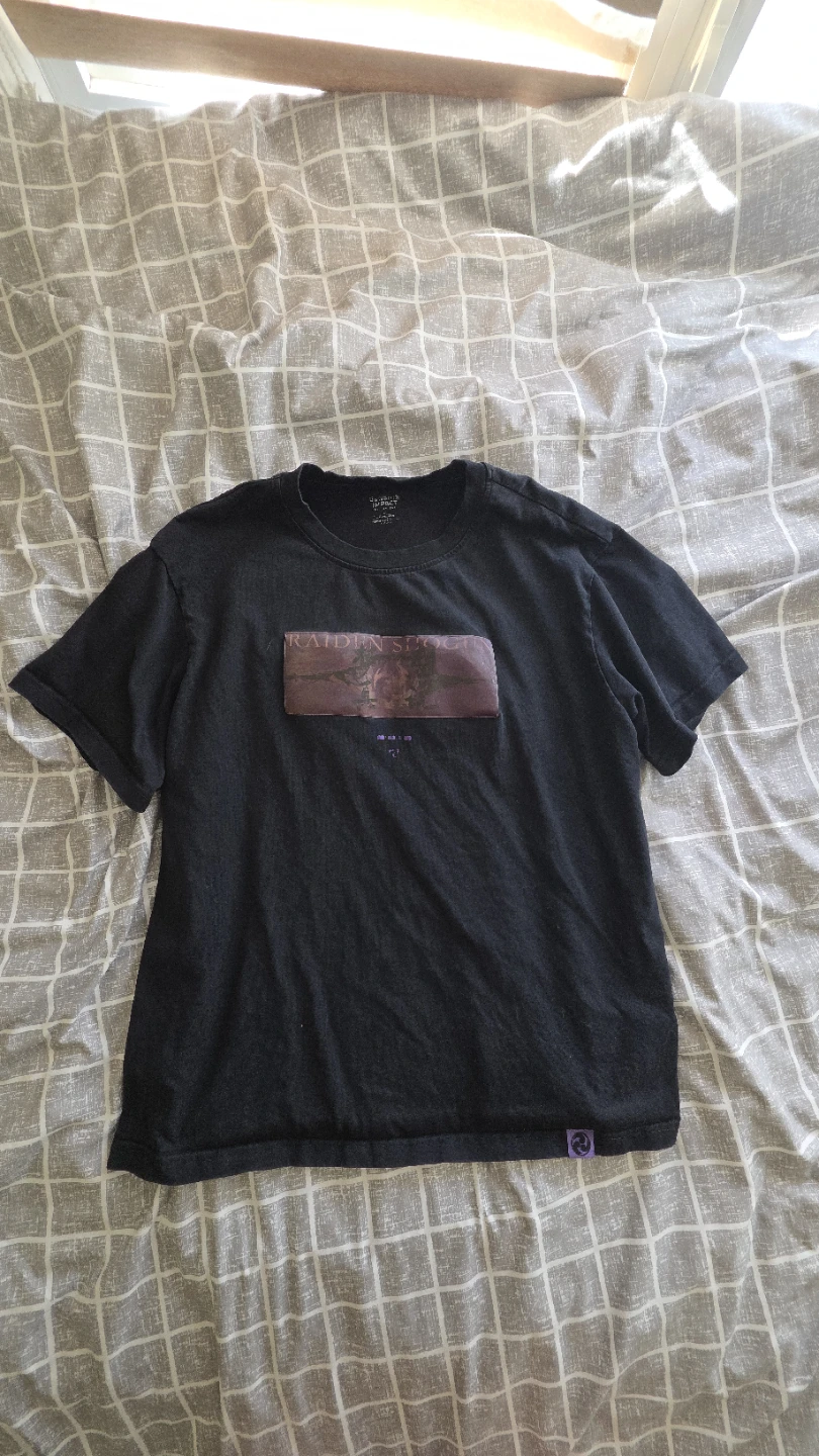 Mihoyo x Sukoshi Mart - Raiden Shogun Lenticular-Printed T-Shirt