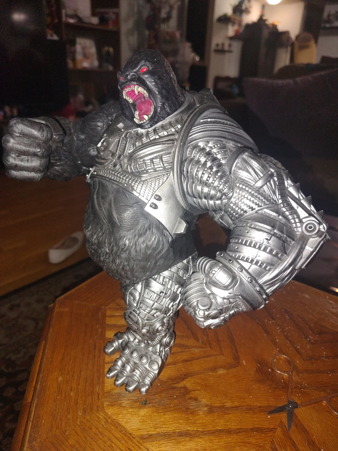 Cyborg Gorilla Action Figure - photo 2