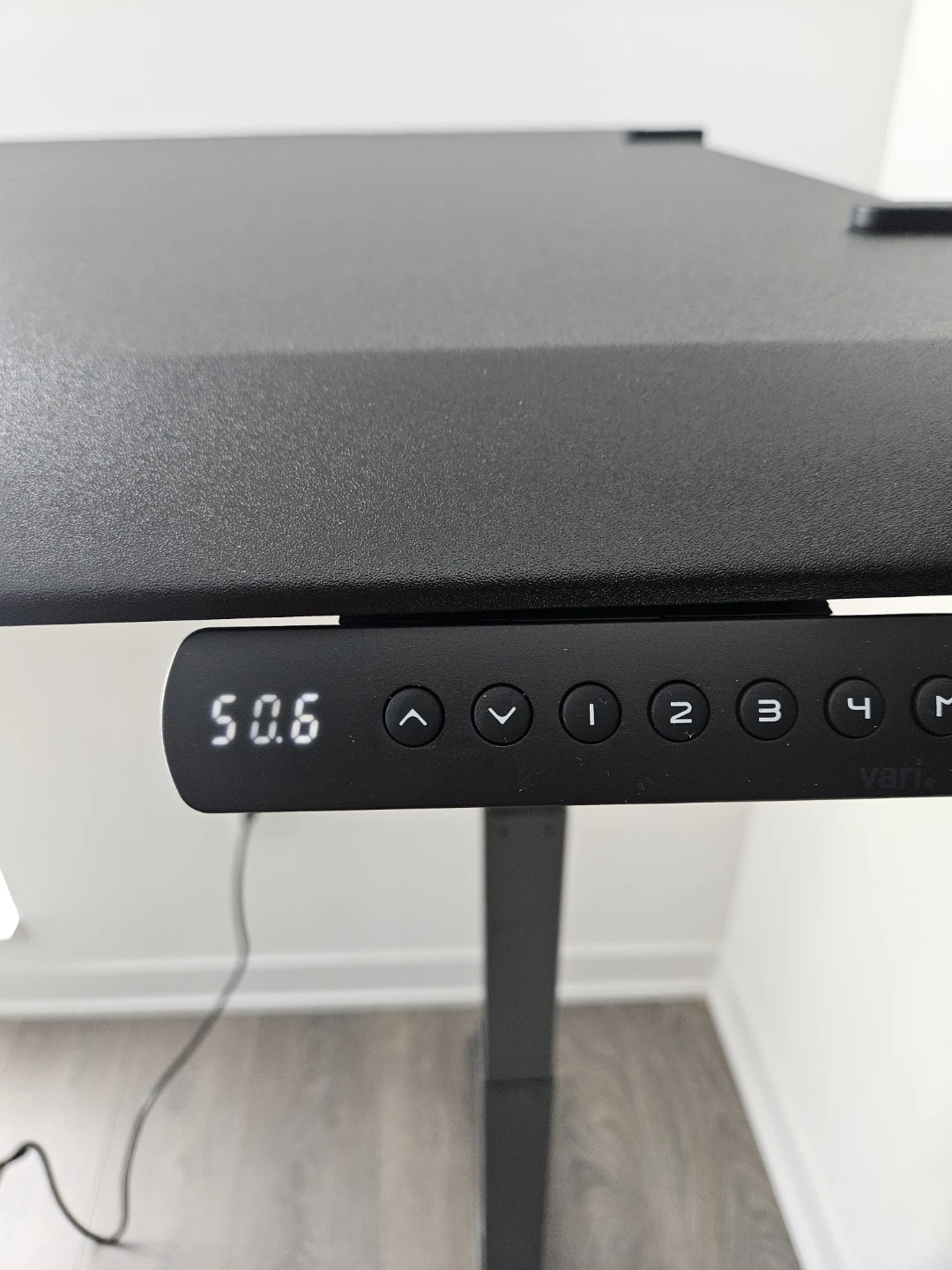 Vari Electric Standing Desk with comfort edge - photo 5