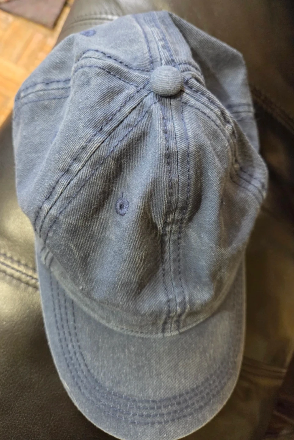 Blue cotton baseball cap