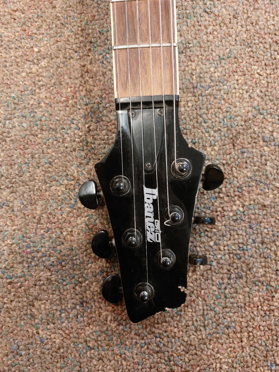Ibanez GIO Electric Guitar - photo 2