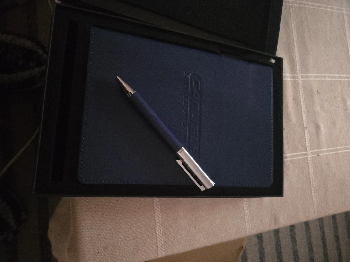 Carlisle Syntec Systems Pen and Notebook Set