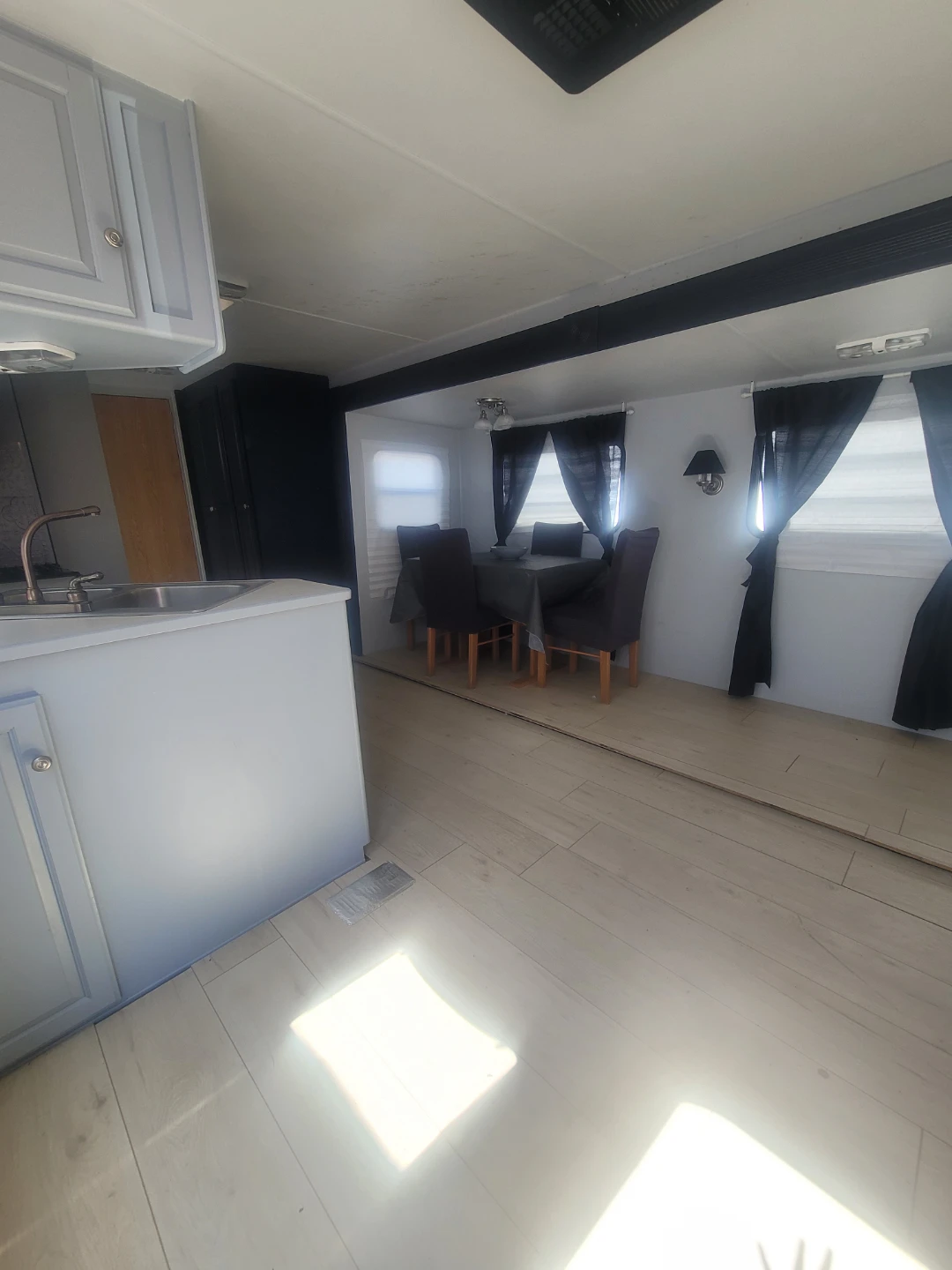 Travel Trailer Two bedrooms ready to go - photo 4