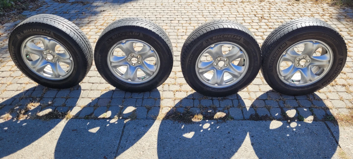 Michelin  X-Ice winter snow Tires OEM Subaru Rims wheels