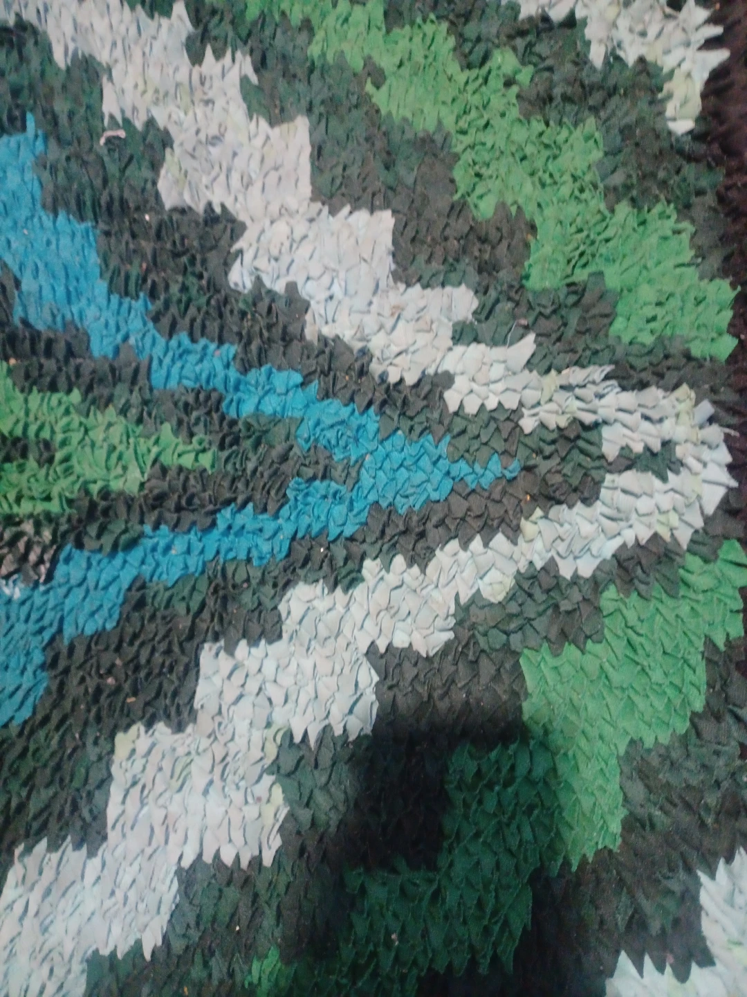 Green Chevron Pattern Shag Accent Rug - photo 2