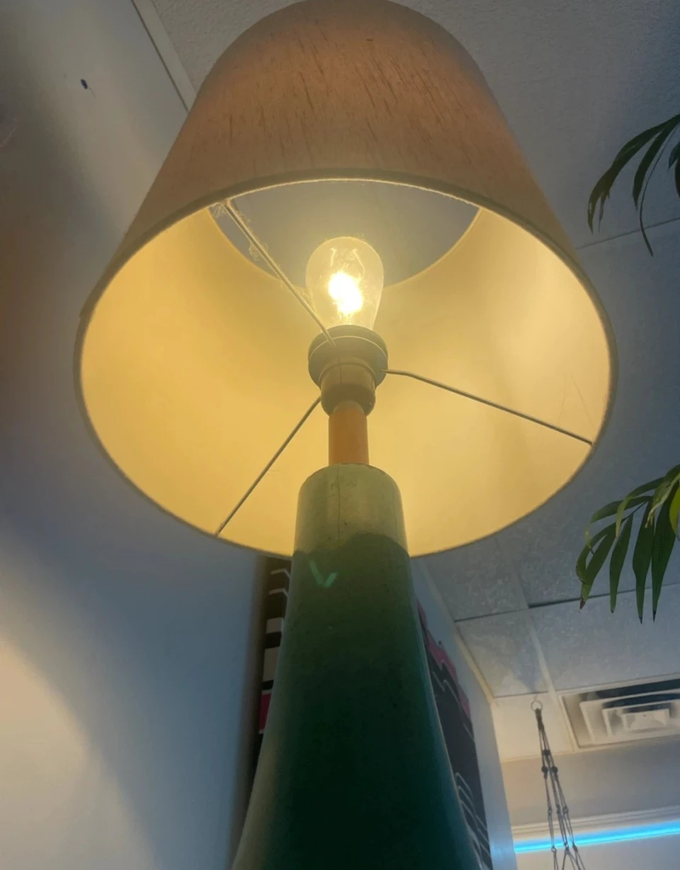 Mid-Century Style Ceramic Table Lamp - photo 5