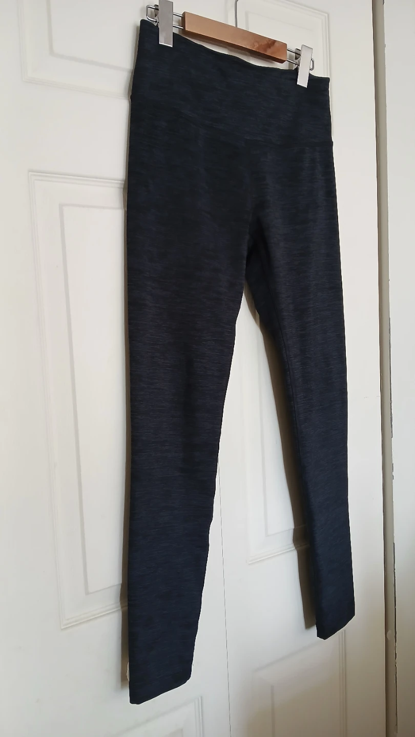 Mondetta dark grey leggings with zipper pocket, size S - photo 2