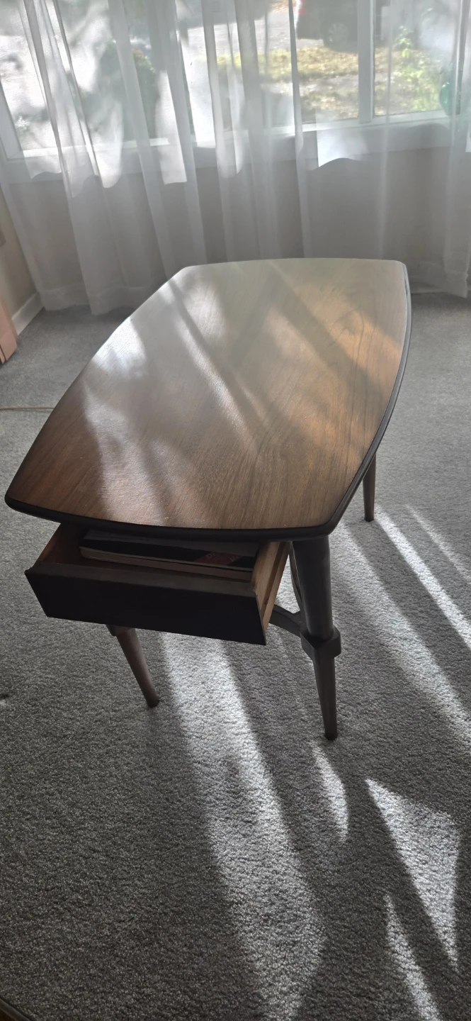 3 Mid-Century Modern Side Tables and matching coffee table - photo 3