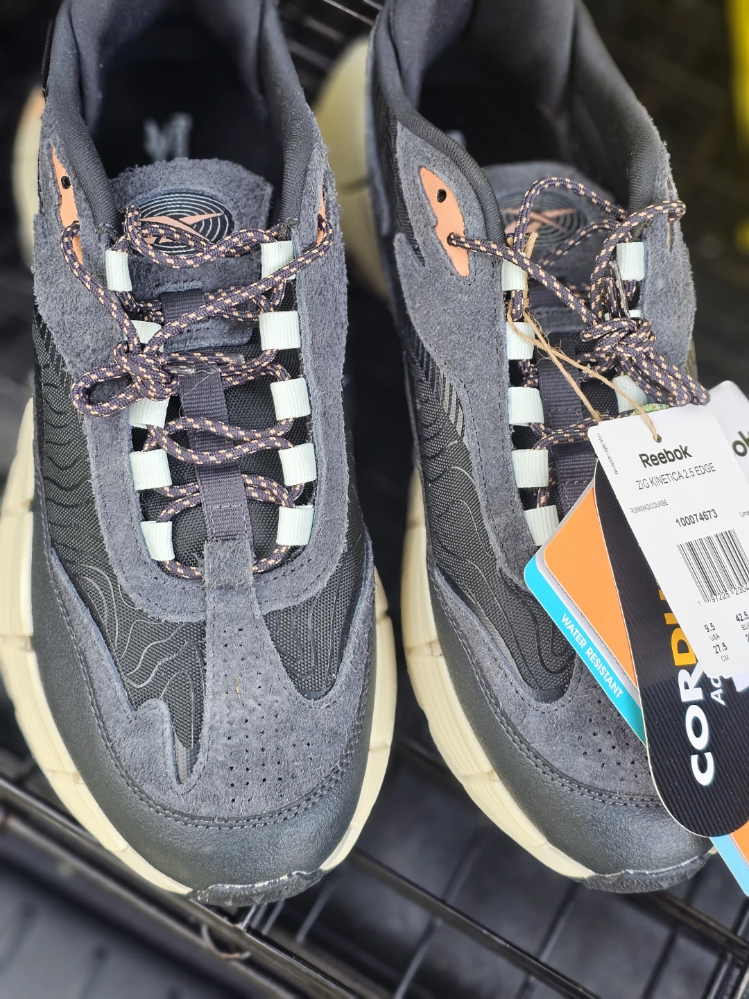 Reebok Zig Kinetica 2.5 Edge Sneakers