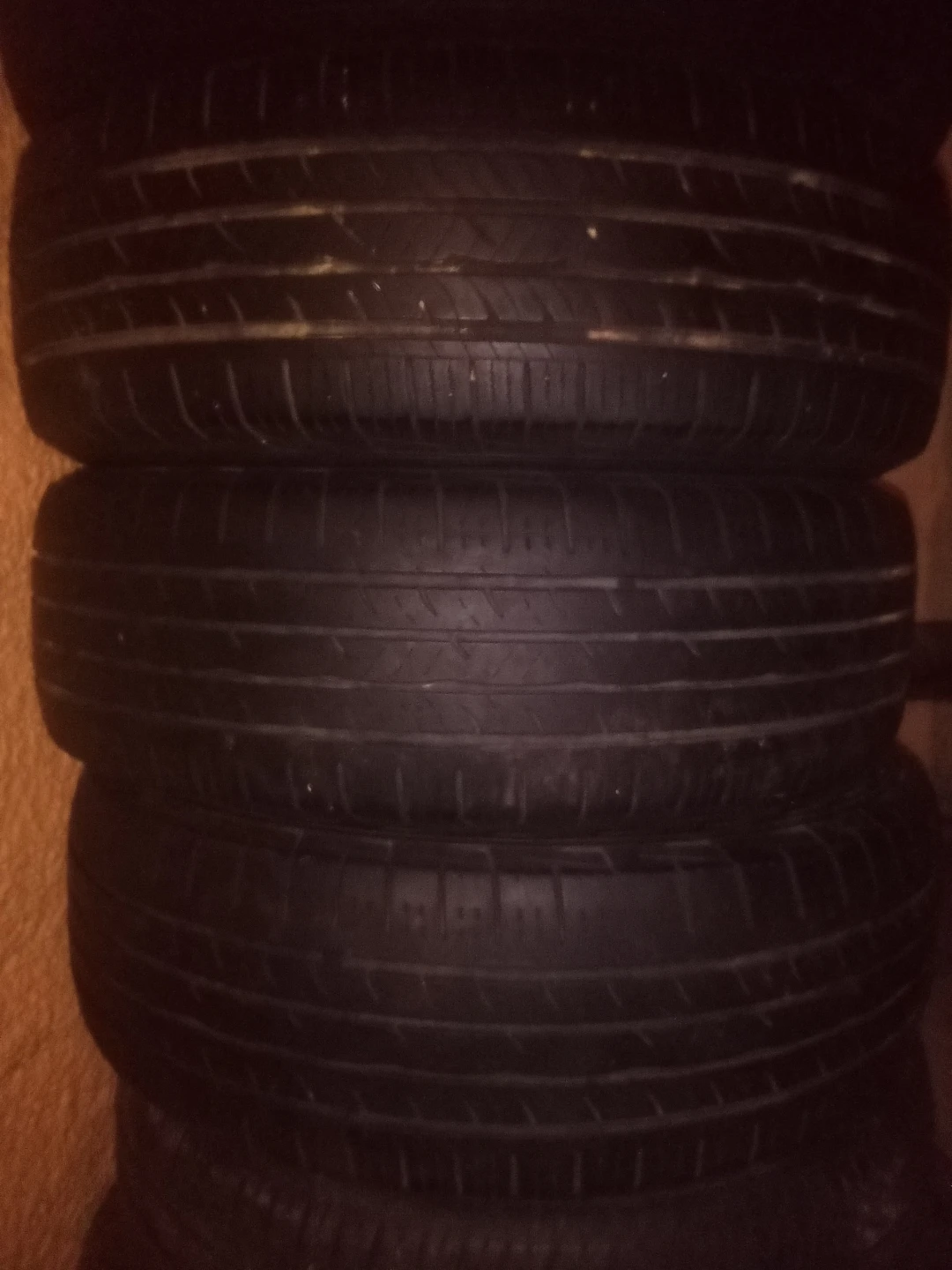 225/70r16 set of 4 all season - photo 2
