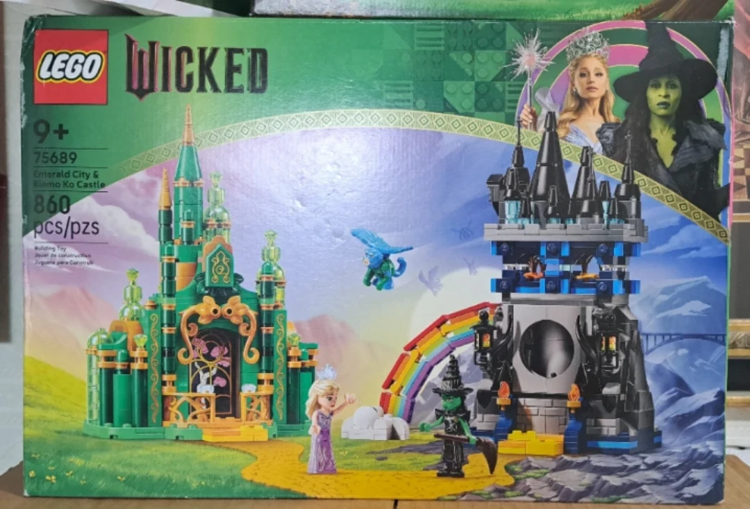 LEGO Wicked Sets 75689 & 75687 + BONUS X 2 - photo 2