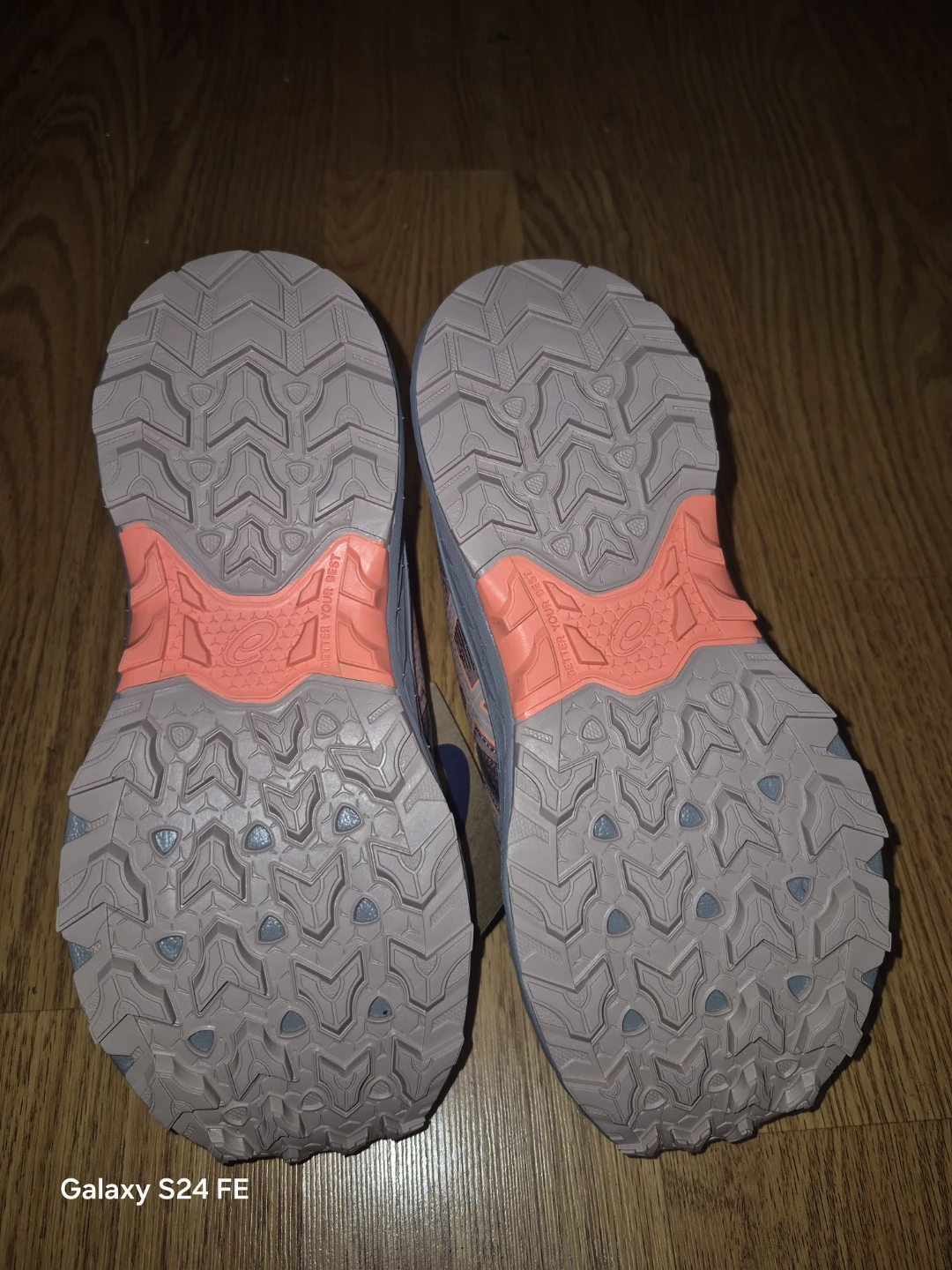 New ASICS Kids Sneakers Size 2.5 US - photo 4