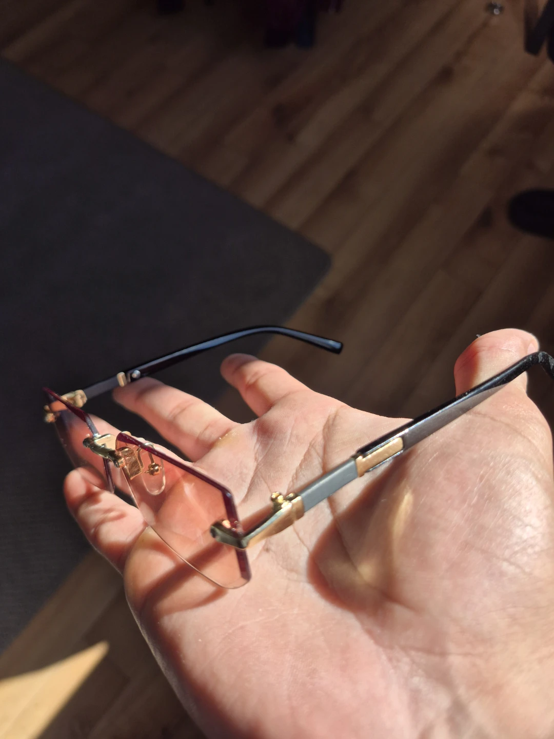 Two pairs of fashion glasses - photo 4
