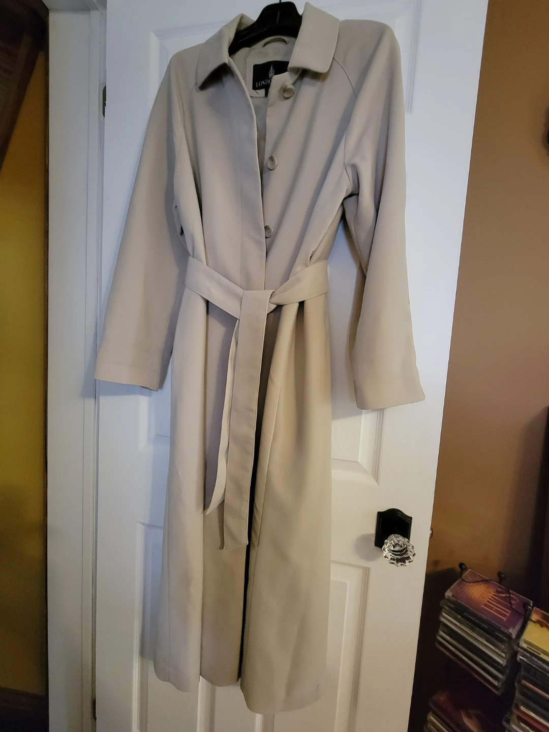 London Fog Trench Coat Beige - photo 5