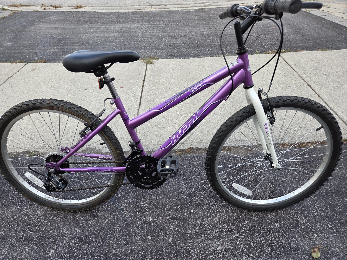 Huffy Granite Mountain Bike - photo 2