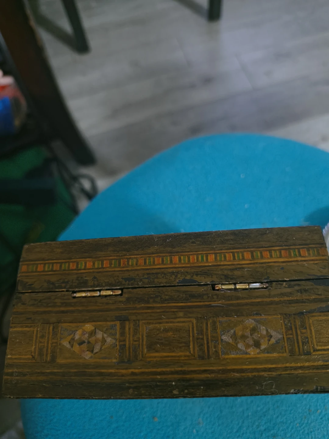 Wooden inlaid box made in Syria - photo 3