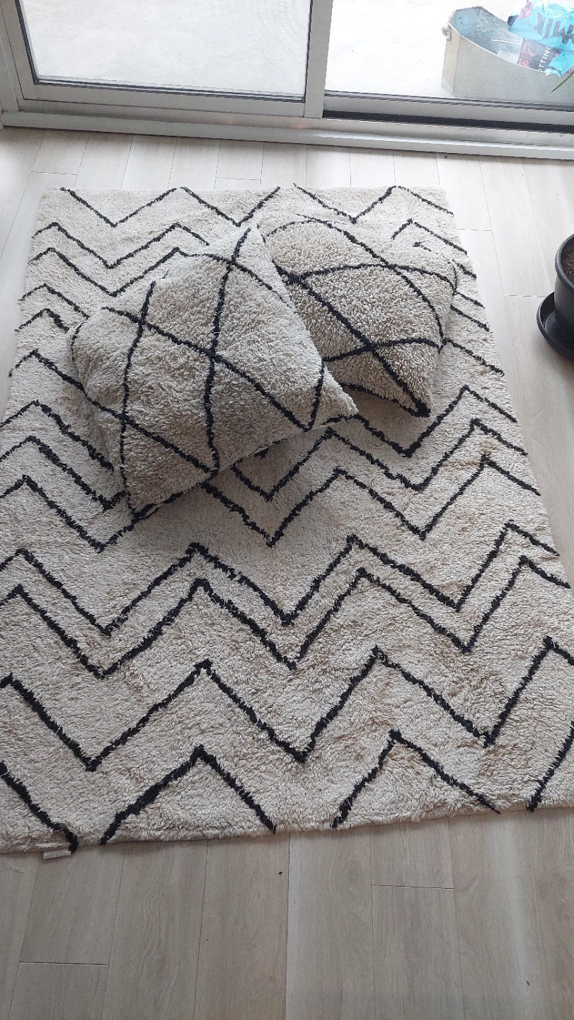 Structube Arman Rug