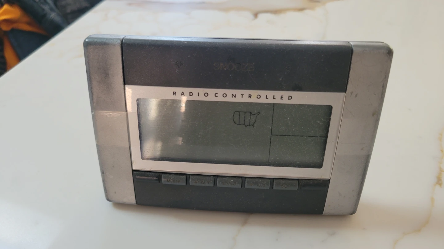 Radio Controlled Alarm Clock