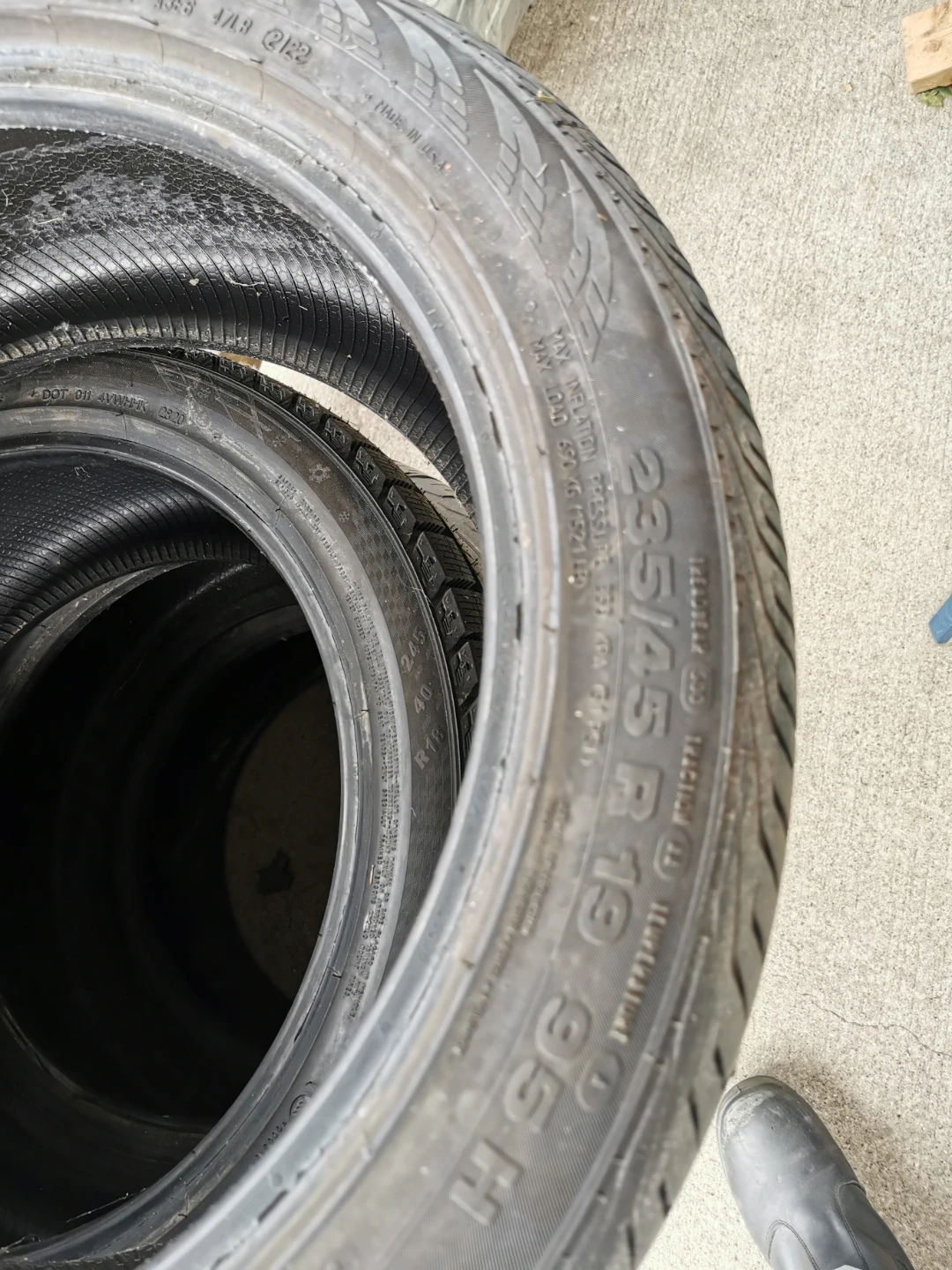 Continental Contact 235/45 R19 Tire (1) - photo 3