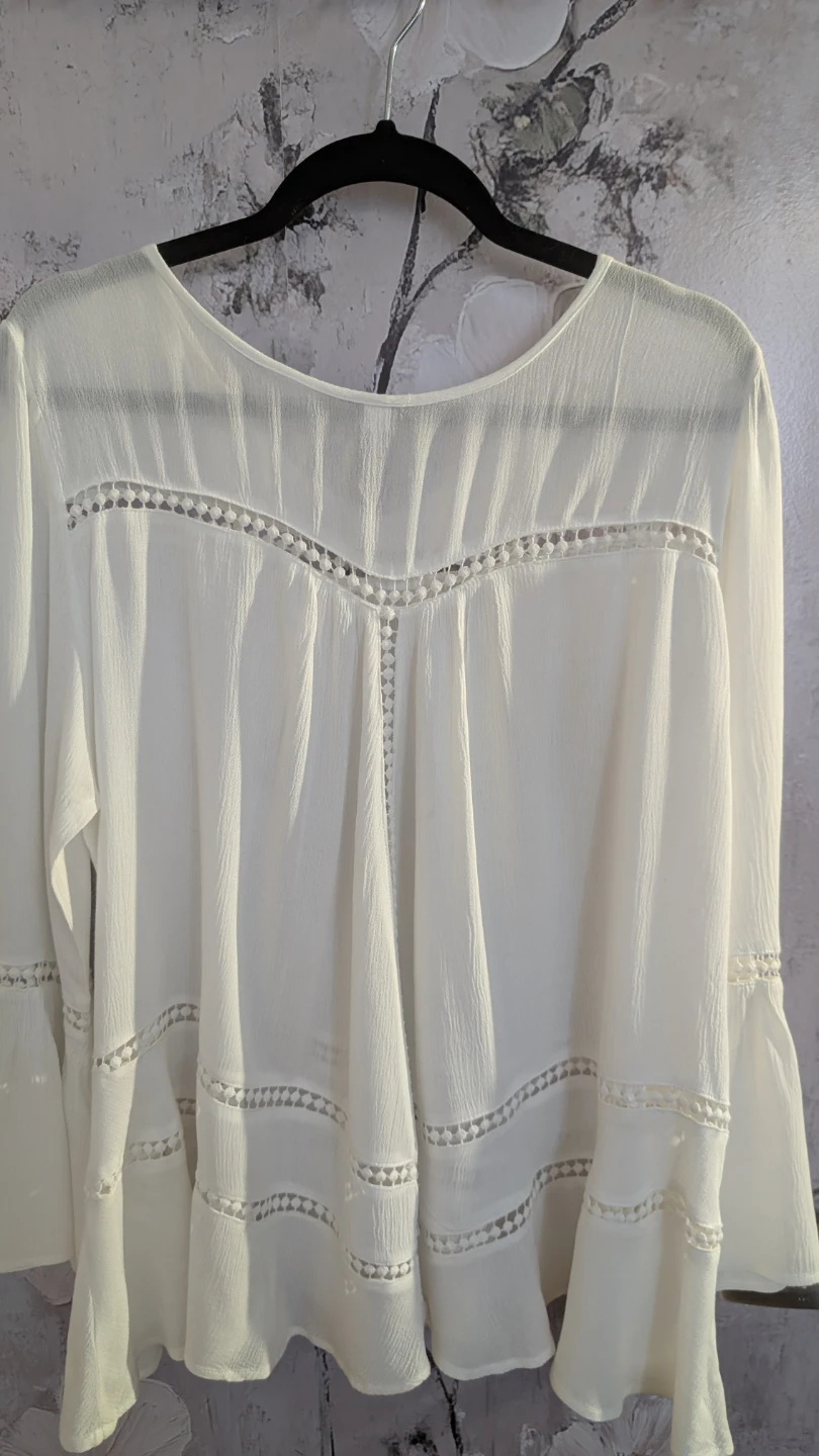 Design Lab White Bell Sleeve Blouse - photo 3