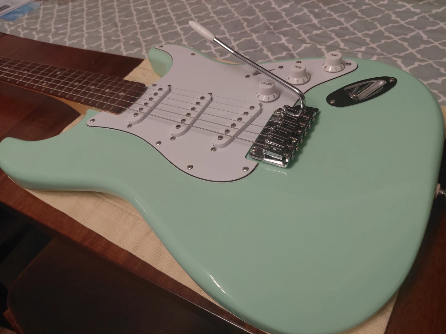 Squier Affinity Stratocaster, Surf Green (2022) - photo 2