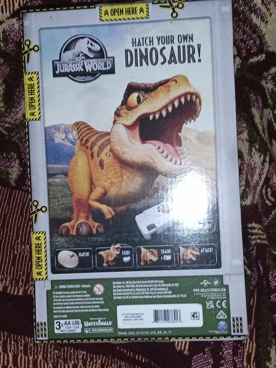 Jurassic World Primal Hatch T. Rex Specimen TR-1.0