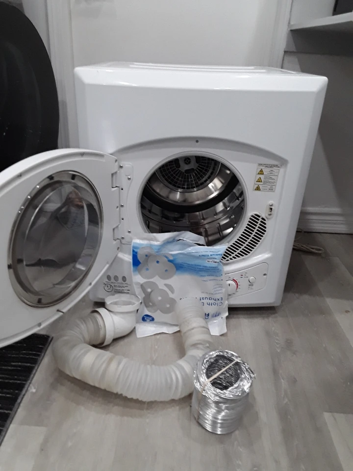 Panda Compact Electric Laundry Dryer - photo 2