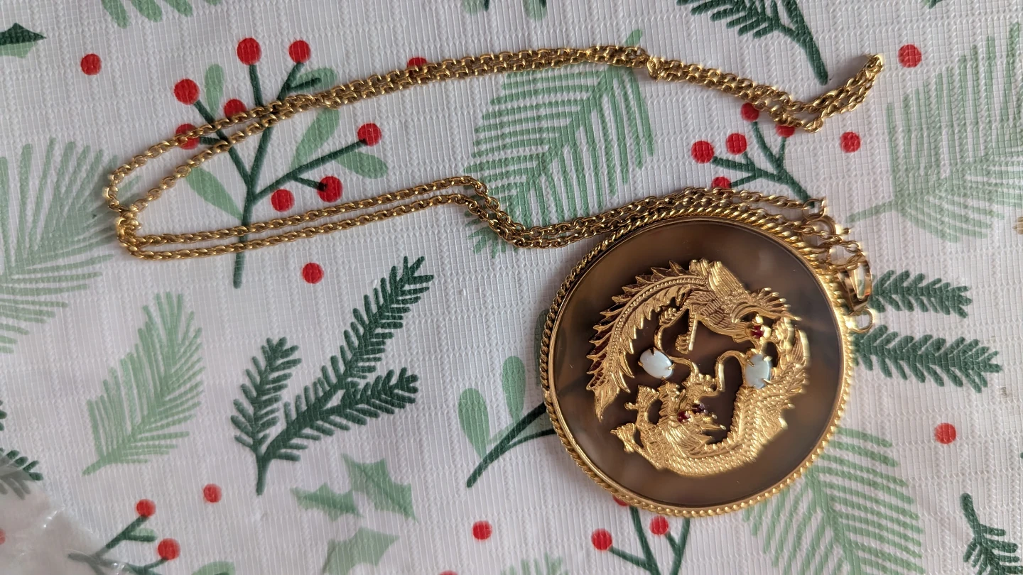 Vintage Double-Sided Dragon and Character Pendant Necklace - photo 3
