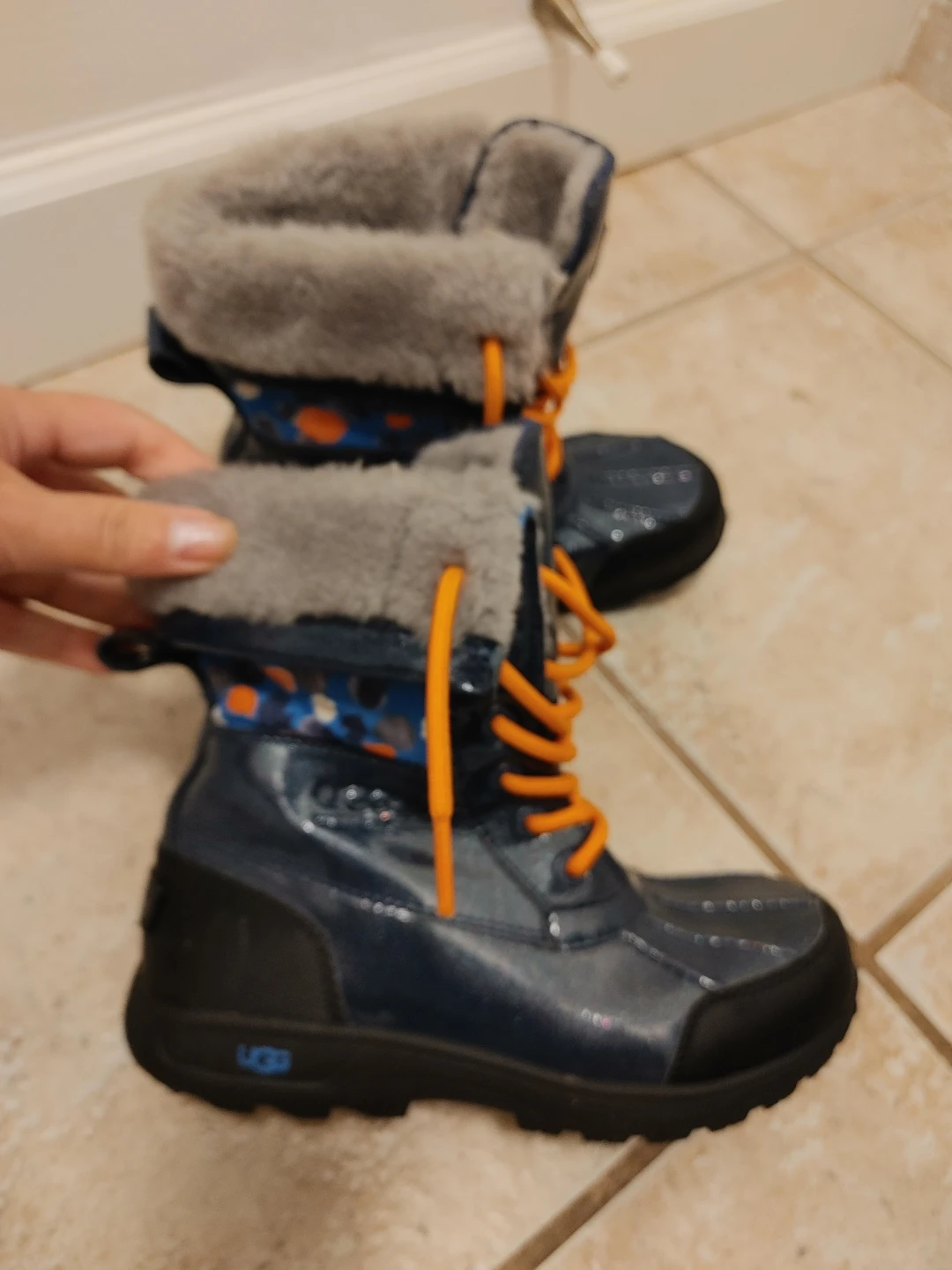 Kids Winter Boots Size 3 - photo 2