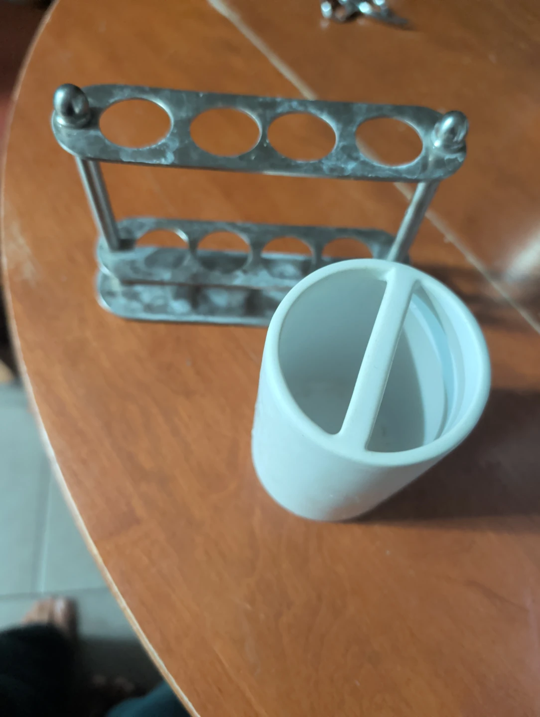 Metal Test Tube Rack and White Ceramic Toothbrush Holder - photo 3