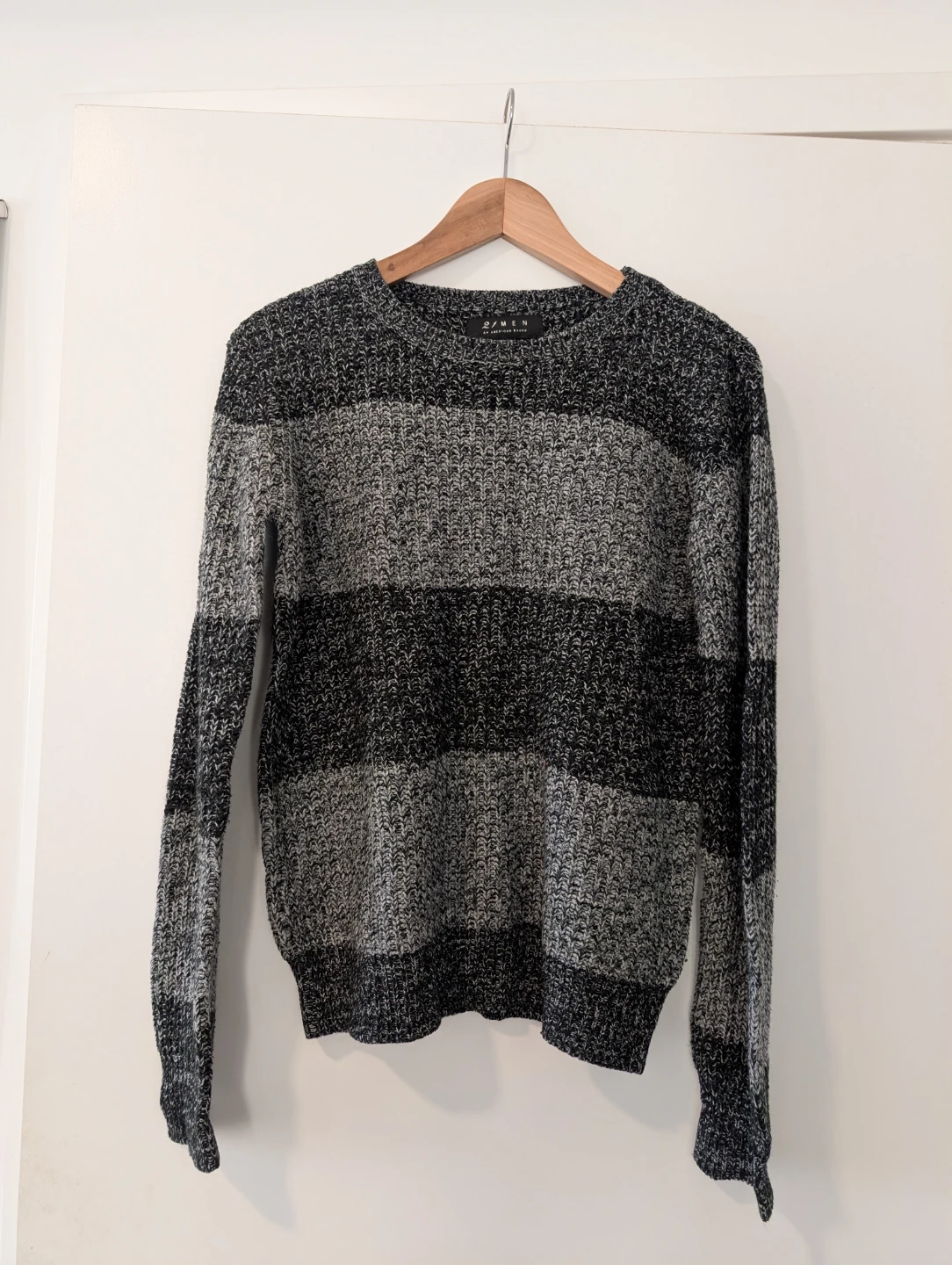 Women's Knit Sweater - size S