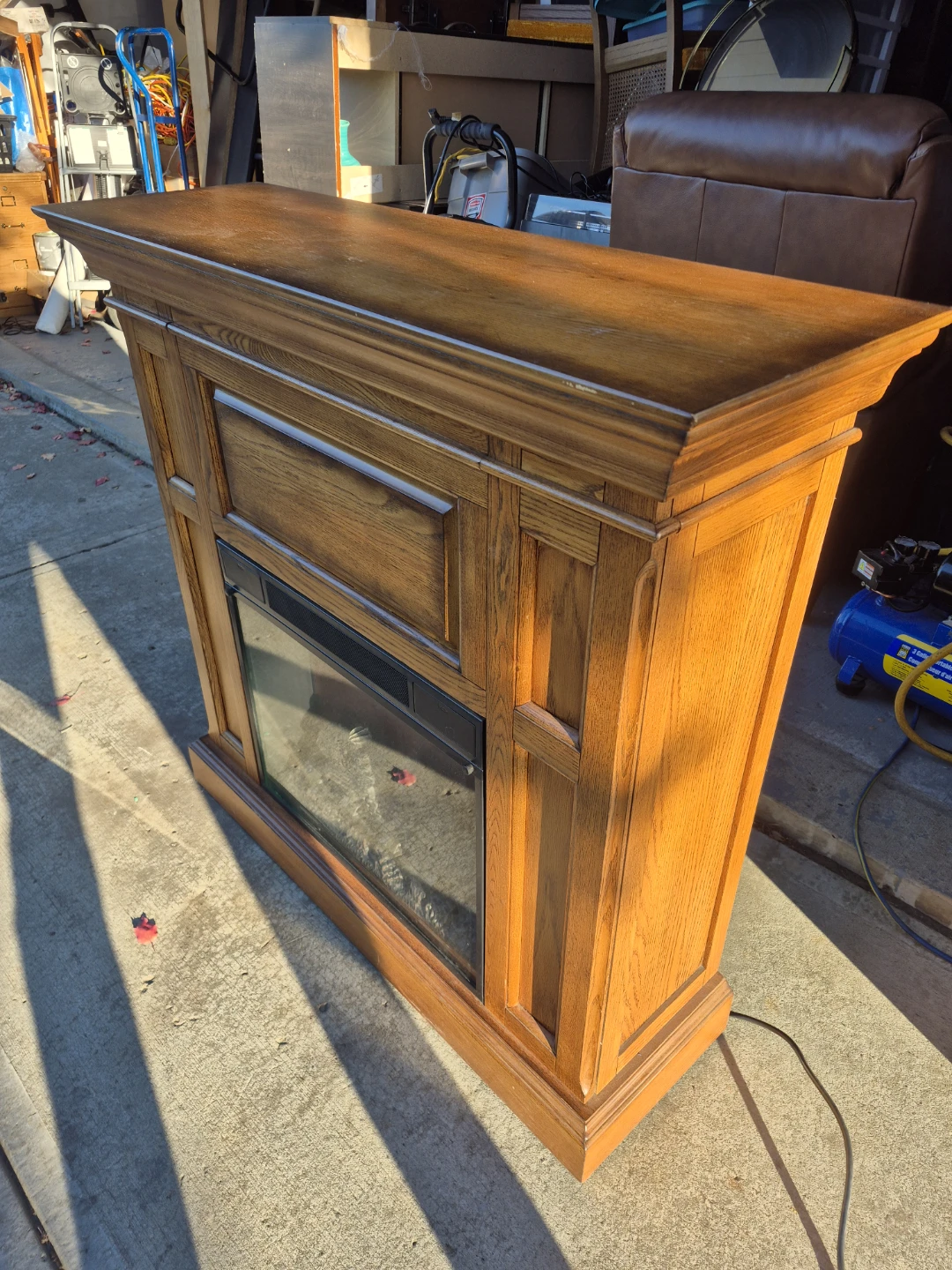 Electric Fireplace Mantel - photo 4