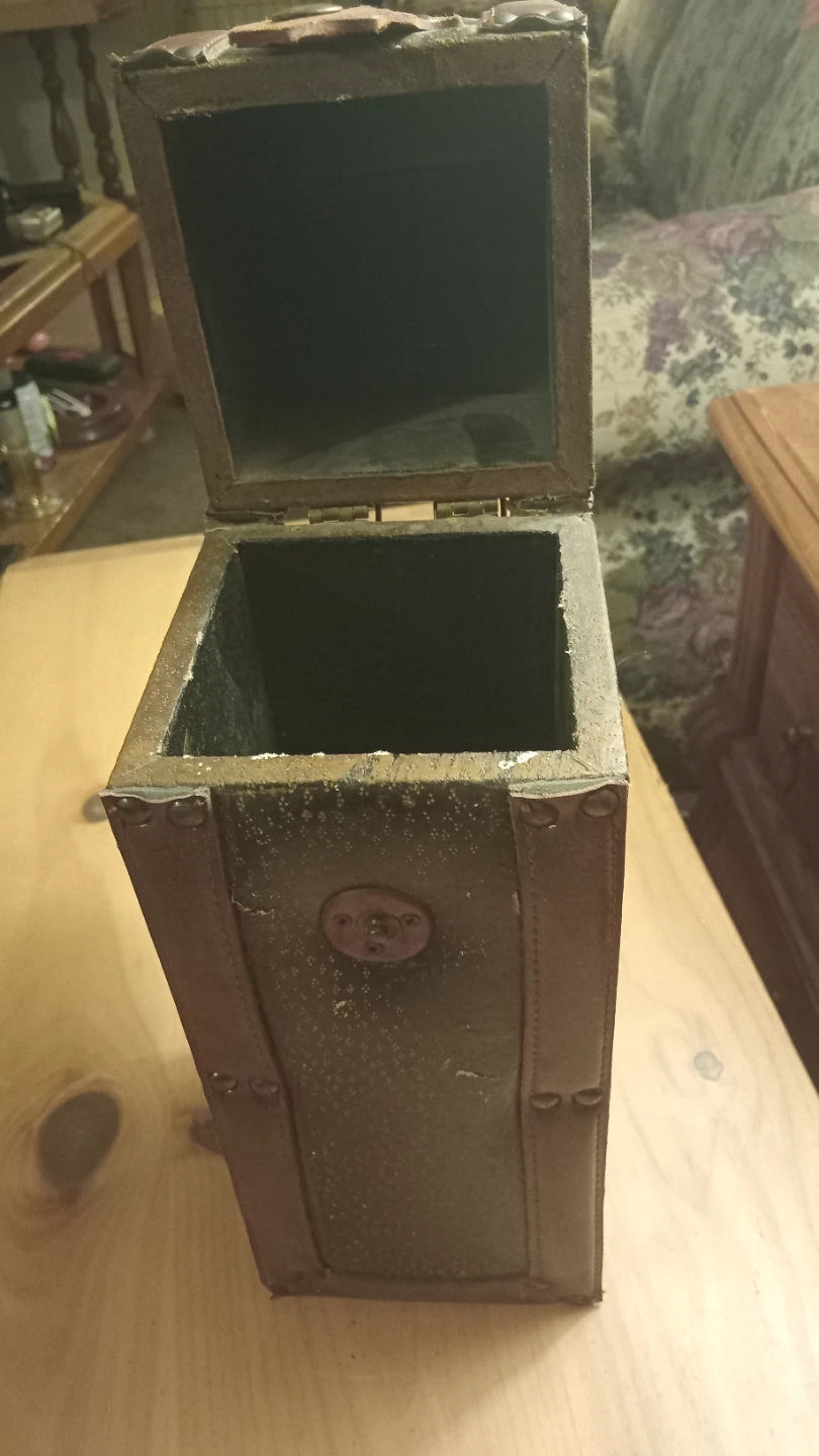 Vintage Wine Bottle Carrying Case - photo 2
