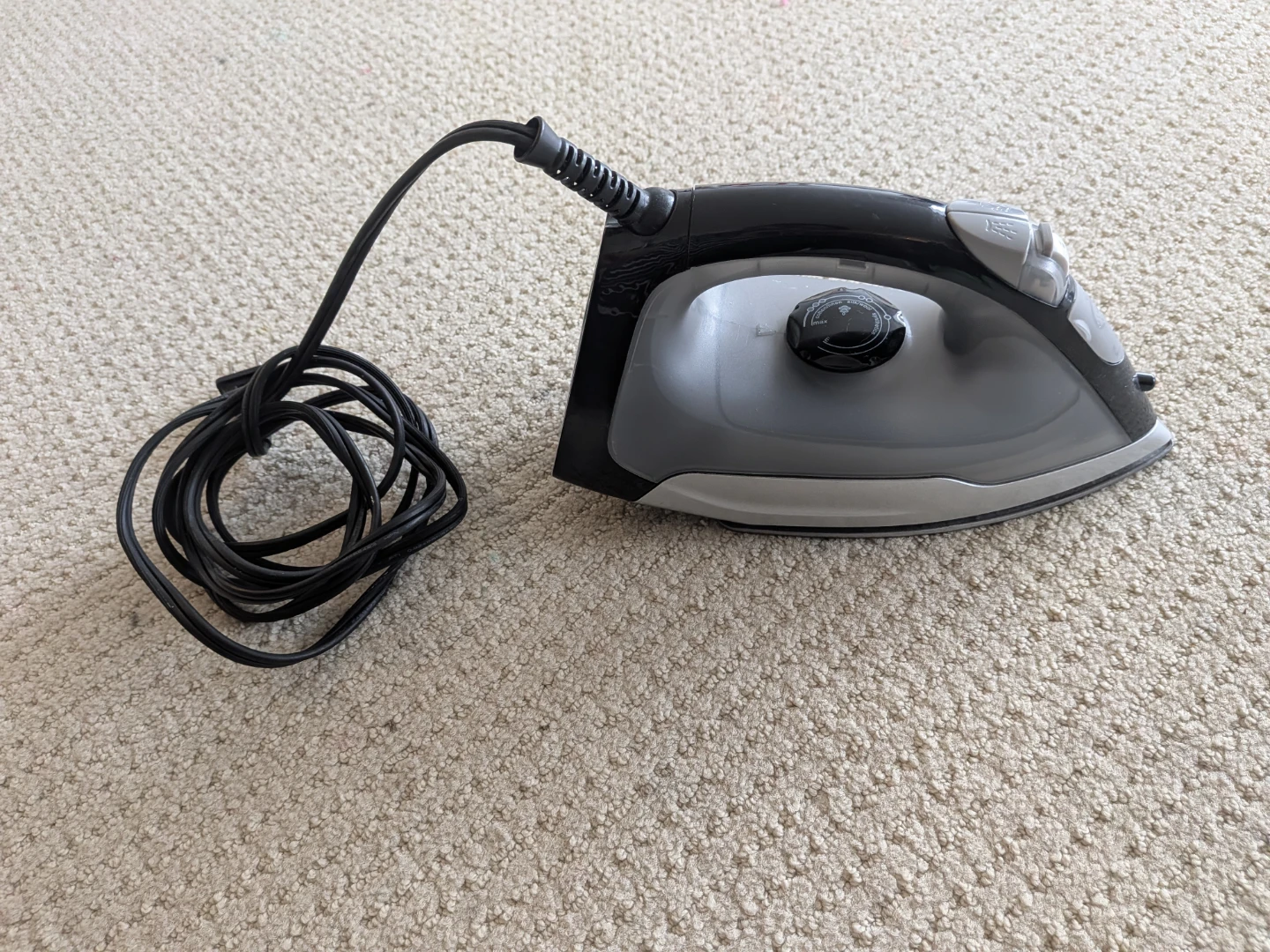 Black and Grey Steam Iron - photo 3