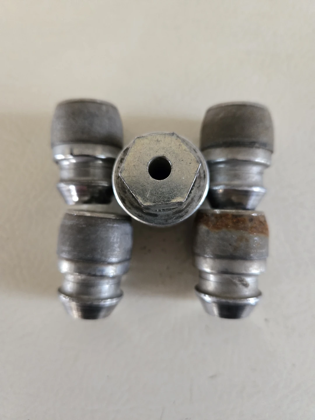 4 Lock Nuts With Key 12mm-1.5 - photo 3