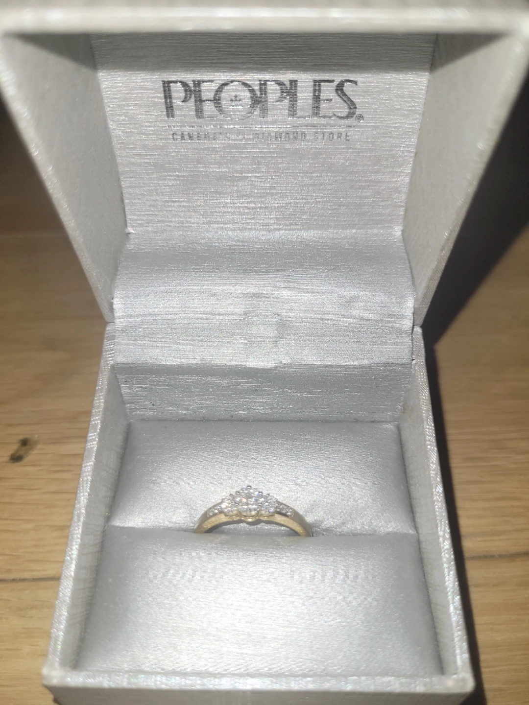 Peoples Diamond Cluster Ring - photo 3
